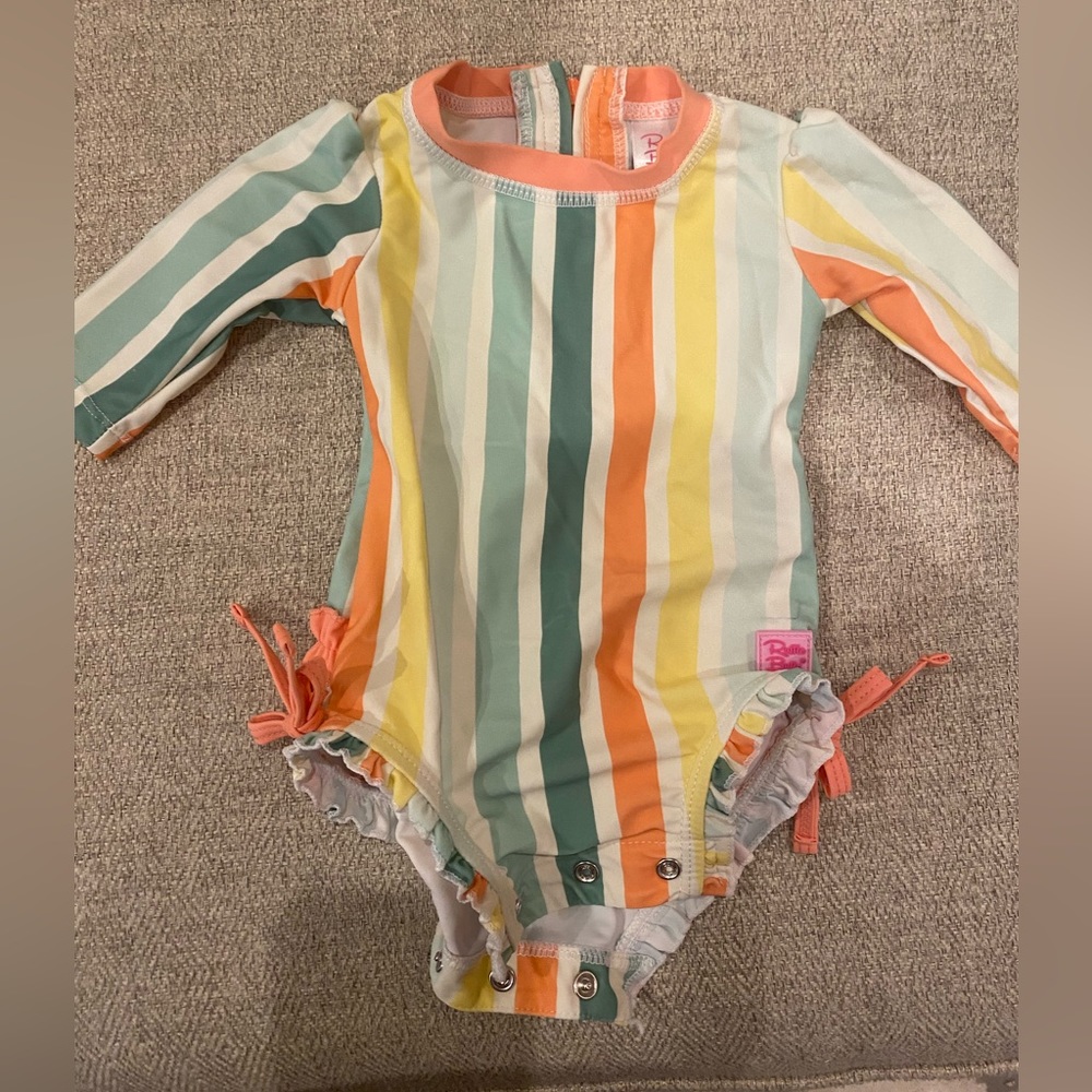 Ruffle butts swim